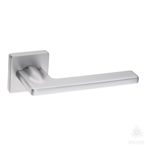 HA251RO11 CBM PAN Ручка дверная, полированный хром